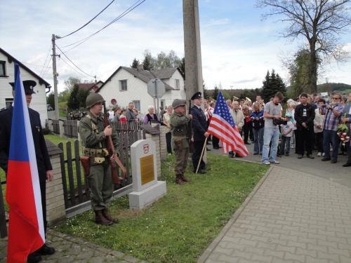 Slavnostní odhalení památníku kapitulace německých vojsk - 4.5.2015